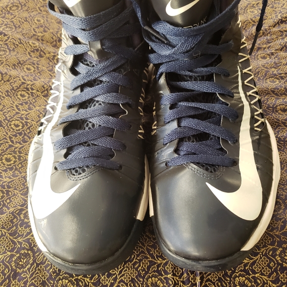 Nike Hyperdunk 2013 Women's basketball shoes 9 - Picture 6 of 7